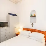 דירה Axas House Stení