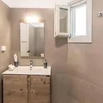 Axas House Lägenhet Stení